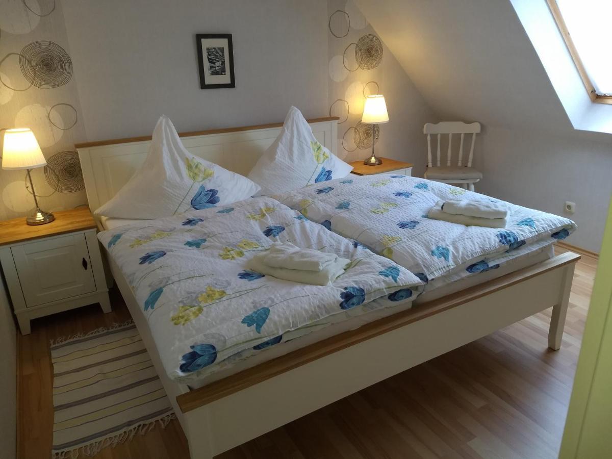 Ferienwohnungen Peters Neuharlingersiel Zewnętrze zdjęcie